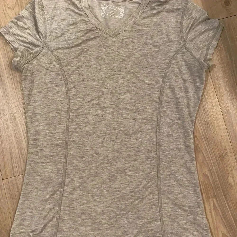 BUNDLE Workout top and bottom - Picture 2 of 7